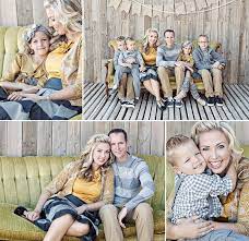 Sierra Studios Photography Blog Holly Brimhall Mini Sessions Family Photoshoot Family Photos Family Portraits