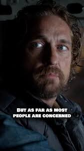 Gerard Butler versus the wave #gerardbutler #pointbreak