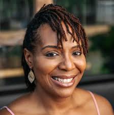 Lavelle H Mays, LCSW