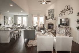 Highland Homes Richmond Model Home In Dallas Fort Worth Texas Gateway Parks 50s Community Home New Home Builders Home Builders