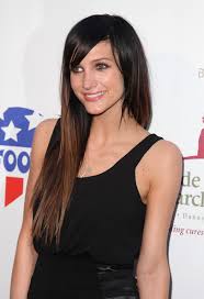 See more ideas about ashlee simpson, ashlee, hair styles. Ashlee Simpson Debuts Short Hair Carmen Tafoya S Blog