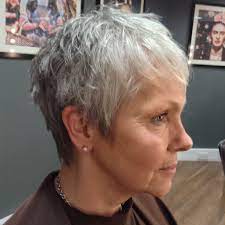 Beautiful Natural Grey Hair With A Short Textured Haircut Short Thin Hair Hairstyles For Thin Hair Short Hair Older Women