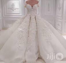 Complete the rental agreement, pay your deposit, pay your rental fee and take the dress up to 3 months in advance of your event. Buy Wedding Gowns Rental Cheap Online