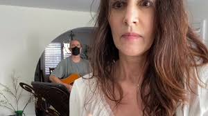 Sandra Macat Music was live.