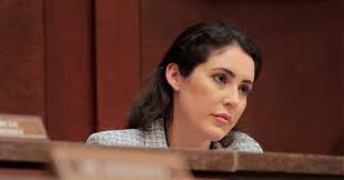 No le respondemos a usted ni a su carta'