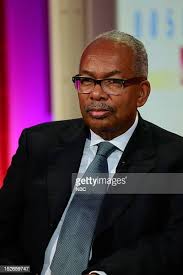 428 Ernest Green Photos & High Res Pictures