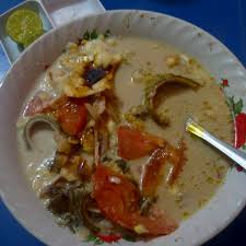 Tak ayal, menu ini identik dengan rasa gurih. Sop Kaki Kambing Soto Betawi Bang Dum Kumis 158 3 Tips From 72 Visitors