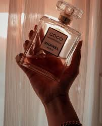 Ð¡ðð¥ Coco Mademoiselle Coco Chanel Mademoiselle Chanel Perfume Magnetic and uncompromising, coco noir embodies a black mystery that is intimate, seductive and intensely brilliant. ð¡ðð¥ coco mademoiselle coco chanel