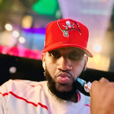 Nicki Minaj has unfollowed Diddy