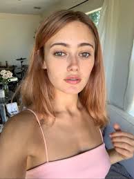 Rate Ella Purnell : r/VindictaRateCelebs