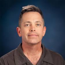 Mark Haslett's Instagram, Twitter & Facebook