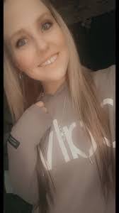 Natalie Oesch's Instagram, Twitter & Facebook