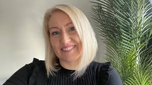 Sorry Cinderella, I don't declutter!