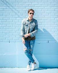 Portrait Photography Poses Guide For Photographers And Models Mens Photoshoot Poses Portrait Photography Poses Portrait Photography Men Download and use 10,000+ male model stock photos for free.