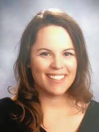 Elgin native returns to open modern barber shop