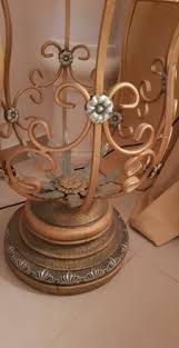 كنب مذهب حديد