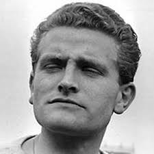 Nun ist der italiener kurz vor seinem geburtstag von uns gegangen. Giampiero Boniperti Bio Family Trivia Famous Birthdays