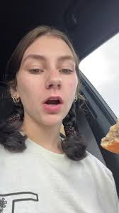Taryn Hyduk Burger