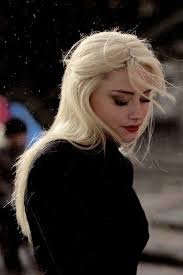 Amber Heard 3 Days To Kill Blonde Amber Heard Hair Amber Heard Brunette Amber Heard Style