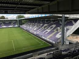 All info around the stadium of vac beerschot. Kfco Beerschot Wilrijk Voorzien Van Nieuwe Tribunestoelen W H Sports
