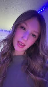 Felicity Erickson's Instagram, Twitter & Facebook