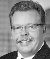 Efrain Irizarry's Instagram, Twitter & Facebook