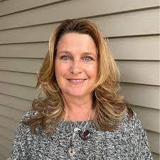 Cathy Fearing's Instagram, Twitter & Facebook