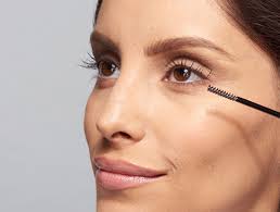 Younique Uplift Empower Validate Boostlash has a unique ingredient that coats lashes and helps to promote strand softness, volume, and enhanced growth! younique uplift empower validate