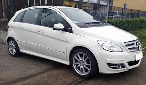 Auto Usate Gpl Milano Automobili Che Offrono Comfort Durante Il Vostro Viaggio Risparmiare Sul Carburante Macchina Ecologica Auto Usate Auto Automobile