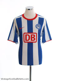 Check out our wide selection of bundesliga football kits, including this nike hertha berlin home shirt 2020 2021. 2008 09 Hertha Berlin Home Shirt 20 L For Sale