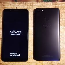 Spesifikasi vivo v7 plus serta harga terbaru, hape selfie 24 mp. Jual Vivo V7 Plus Ram 4 64 Baru Display Mall Di Lapak Mangkobar Square Bukalapak