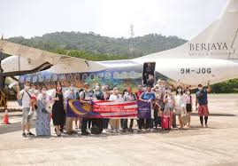 ✈ book flight tickets at ease ✈ lowest airfares guaranteed. Berjaya S Jojo Flight Celebrates Merdeka Month With Its 100th Landing On Redang Island Tourism Malaysia Corporate Site