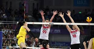 A milli kadın voleybol takımı, i̇talya'da düzenlenen fivb milletler ligi mücadelesinde bugün çin'le 2018'den bu yana voleybol milletler ligi adıyla düzenlenen organizasyonda türkiye , ilk yılda ikincilik. Cin 3 Turkiye 0 Mac Sonucu