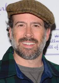 Fan Casting Jason Lee as Dr. James Harvey in Casper (Peacock Series)