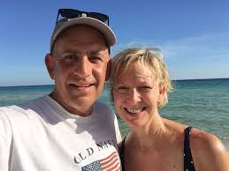 RHYMESWITHPLAGUE : 2016