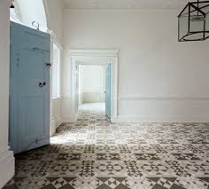 Italian Tiles With Graphic Design Of Majolica And Carpet Frame Ceramic Floor Flooring Ceramic Floor Tiles
