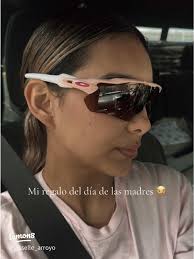 Discover Oakley EVZERO: Stylish Sunglasses for Active Lifestyles