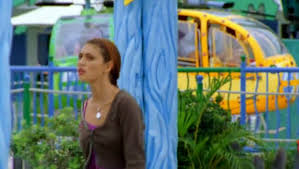 Classé sous les episodes de h2o en entier par cleo sertorie | 6 commentaires. H2o Just Add Water S 1 E 19 Hurricane Angela Video Dailymotion