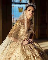 62.5l from shoulder to hem. 34 Fabulous Gold Wedding Dresses Weddingomania