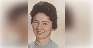 Ann Pulliam's Instagram, Twitter & Facebook