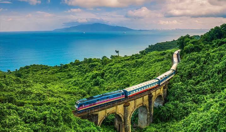 Da Nang to Hue Day Trip by Heritage Train via Hai Van Pass - VM Travel