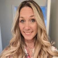 Michelle Bolin's Instagram, Twitter & Facebook