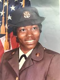 Max Muwwakkil (@max_luvlifelive)