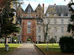 1,897 likes · 302 talking about this · 138 were here. Charmes Meconnus Du Hurepoix Le Chateau De Savigny Sur Orge