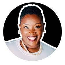 Bernice Marlow's Instagram, Twitter & Facebook