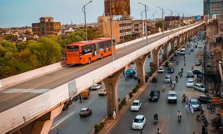 Rawalpindi destination for moving from Lahore