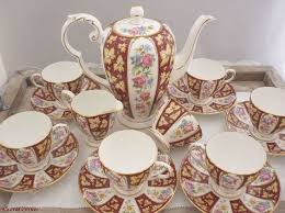 Pin Von Alfred Richly Auf Englisches Porzellan Kaffeeservice Porzellan Kaffeegeschirr