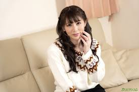 UGJ Japan Hardcore Maki Koizumi 小泉真希 [VR] 夫の目の前で妻が  〜お酒を飲むとなんだか変になってきちゃうんですよね〜 Caribbeancom 011421-001