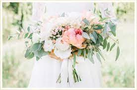 Wedding bouquets for the bride must be in harmony with the stylistics of the holiday and take into if desired, a beautiful wedding bouquet should collect independently. The 19 Best Flowers For Your Spring Wedding Ftd Com