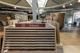 Geben sie jetzt ihre bewertung für fb gmbh fliesen und bäder outlet köln in frechen ab. Keramundo Frechen Google Street View Rundgang Von Innen Ansehen Fur Unternehmer